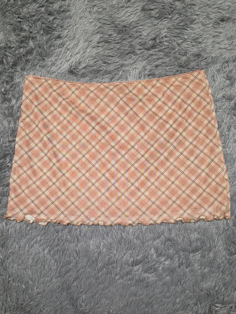 H& M- Brown Plaid Mini Skirt. NWT. Size L